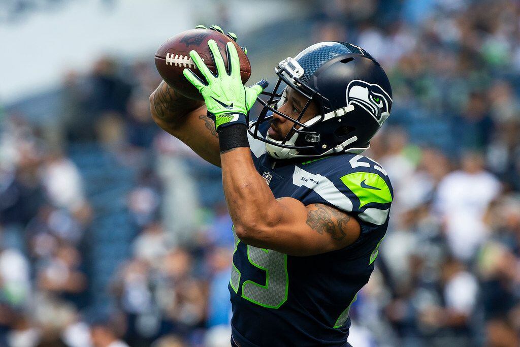 Seattle Seahawks defensive back Earl Thomas (29) warms up before an NFL football game...