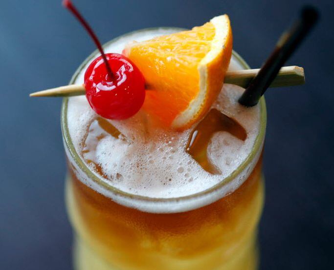 Mai Tai cocktail