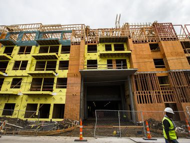 More than 40,000 apartments are under construction in the D-FW area.
