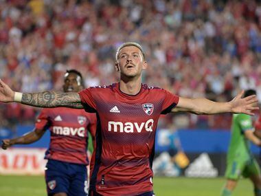 FC Dallas forward Paul Arriola (7) celebrates his goal in the second half during a MLS...