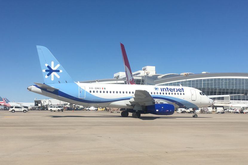 La aerolínea mexicana Interjet comenzó a operar esta semana un vuelo desde D/FW a la Ciudad...