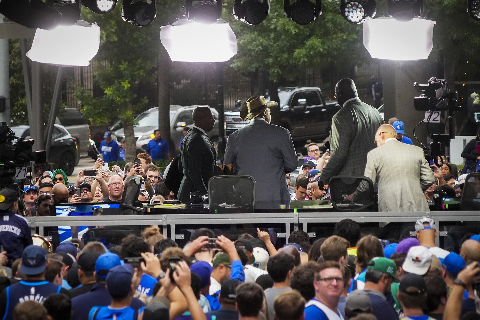 Fans surround the set of the TNT Tip-Off Show before Game 3 of the NBA Western Conference...