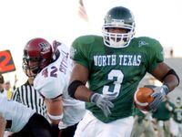 North Texas running back Michael Hickmon (3) scores a touchdown against New Mexico in a game...