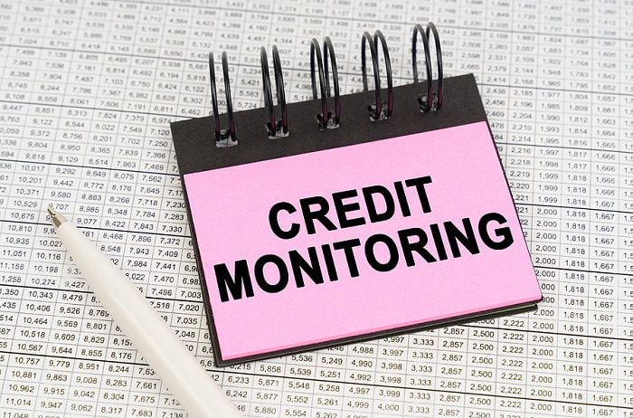 5 Best Credit Monitoring Services for Credit Report Tracking (Free and Paid)