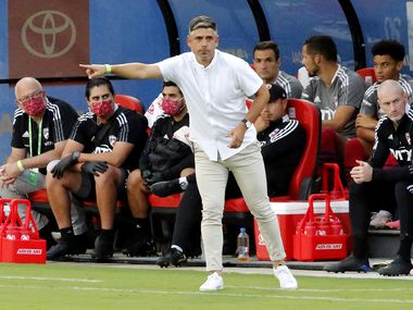 FC Dallas head coach Luchi Gonzalez points direction to his team during the first half as FC Dallas hosted the Seattle Sounders at Toyota Stadium in Frisco on Wednesday night, August 18, 2021.