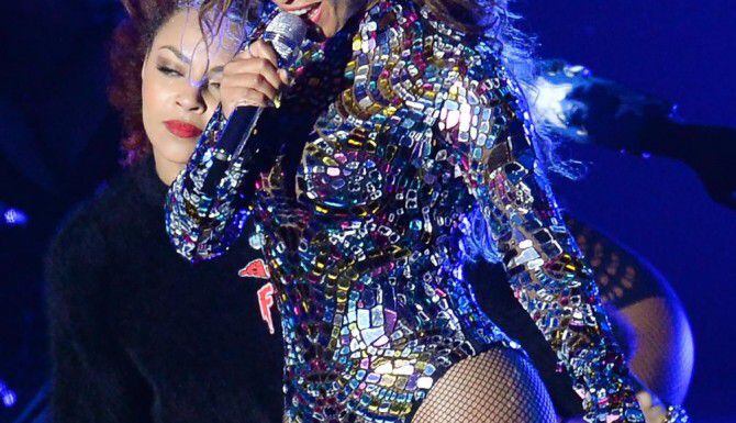 Beyoncé aspira al Grammy a mejor álbum. (AFP-GETTY IMAGES/ROBYN BECK)
