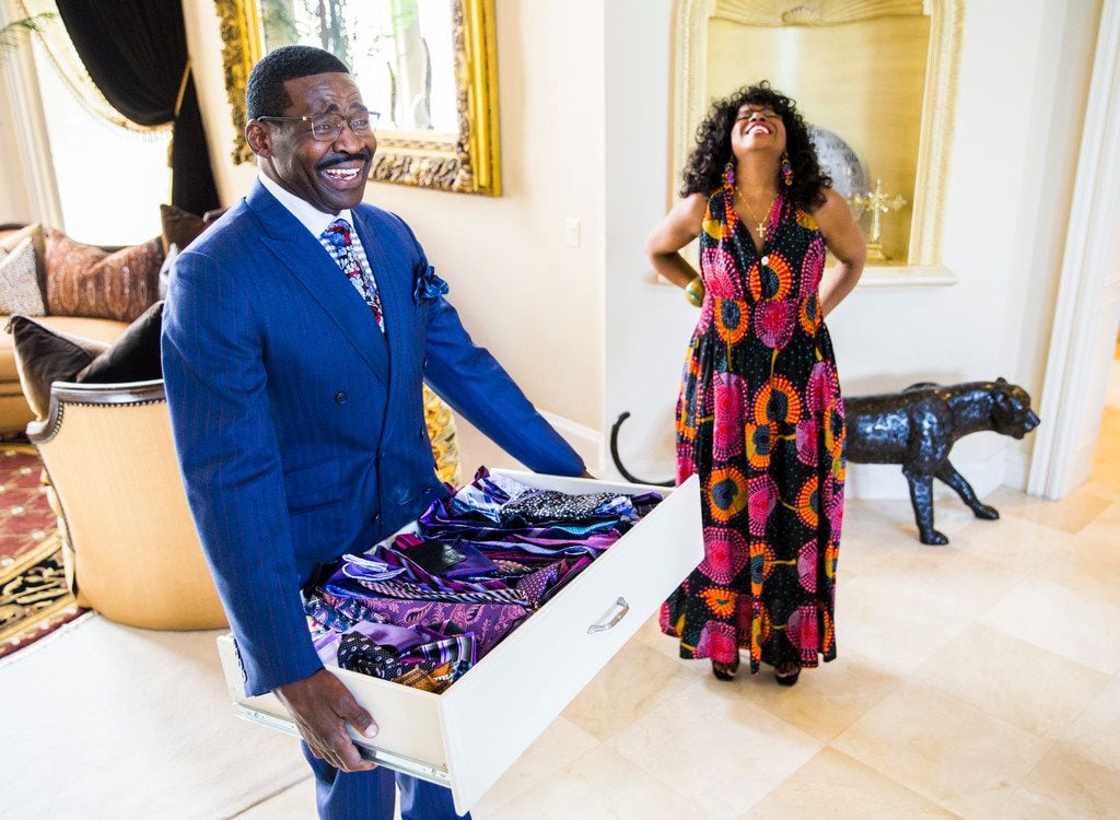 Who is Michael Irvin's wife, Sandy Harrell Irvin? What you need to