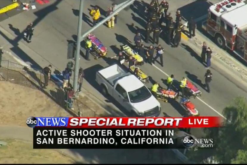 Esta imagen de KABC TV en Los Ángeles muestra el sitio donde se dio un tiroteo en San...