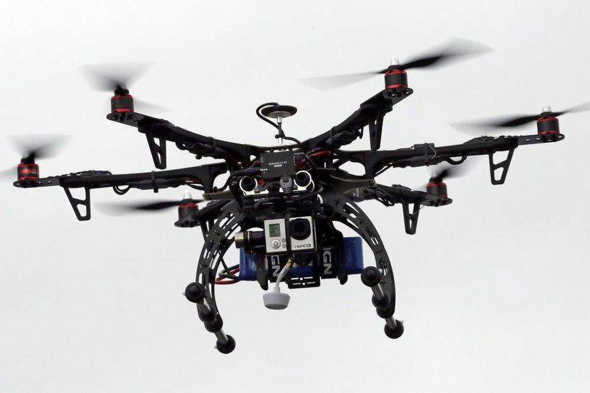 Los drones serán un popular regalo en Navidad, pero habrá que registrarlos en la Agencia...