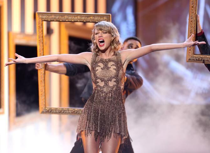
				Taylor Swift fue nominada a grabación del año por “Shake it off”. El viernes en la...